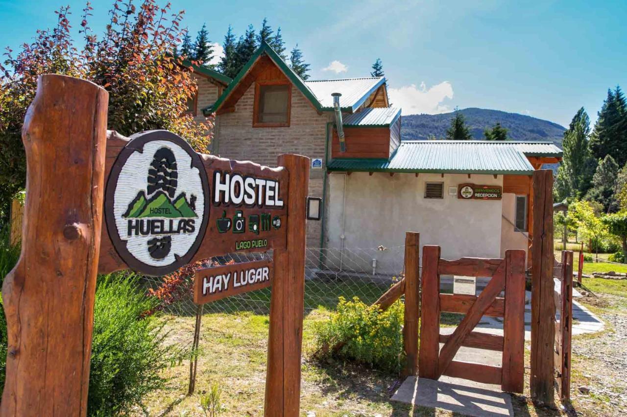 Huellas Hostel ラゴ・プエロ エクステリア 写真